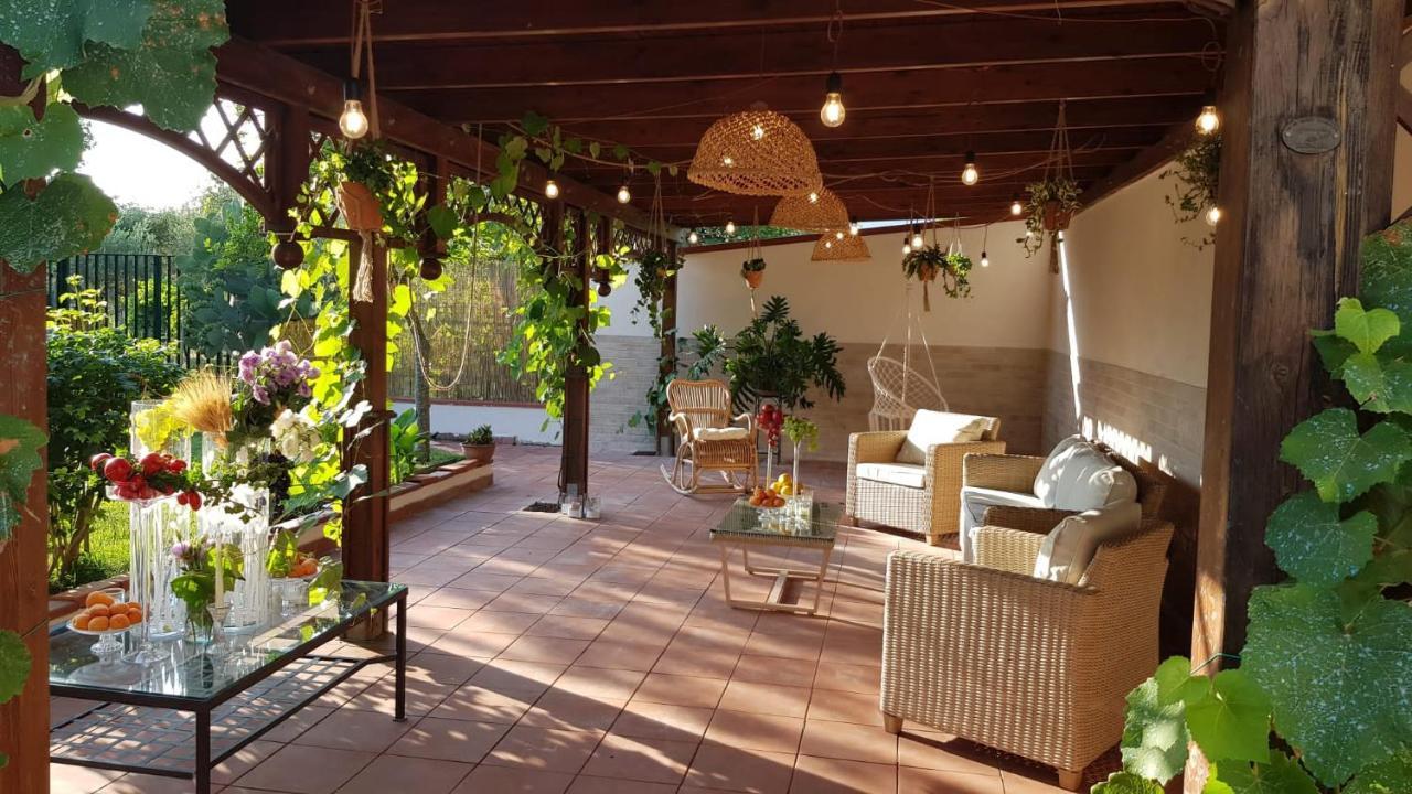 Alma Migrante Bed&Wine Hotel Telese Terme Bagian luar foto